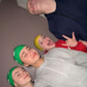 Meet your Posher, Vera